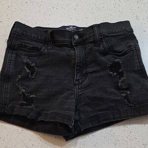 Hollister Black High-Rise Distressed Denim Shorts Size 27/5 3" Rise